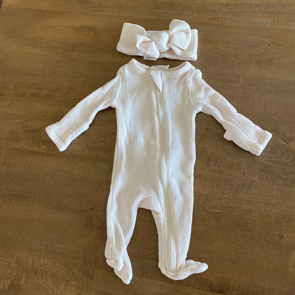 Spearmint Love waffle newborn set